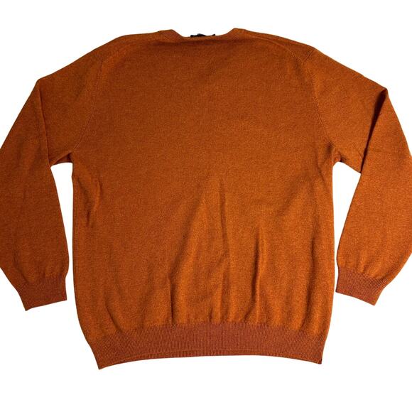 Roundtree & Yorke 100% Cashmere Sweater Mens Large V Neck Rust Orange Fall Layer - Picture 2 of 7